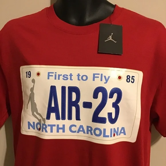 🔥🔥#133, RARE JORDAN, LICENSE PLATE, short sleeve, new condition, unisex😎 - Picture 1 of 3